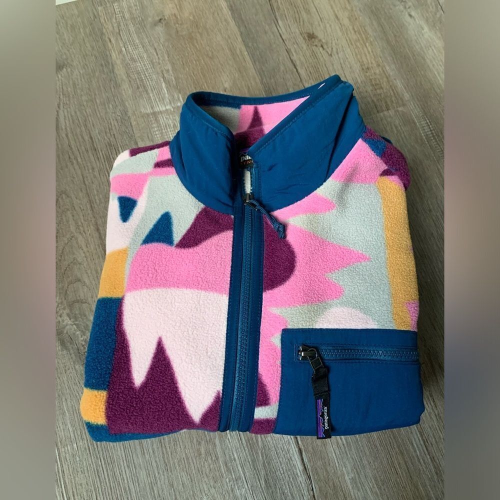 NWT Patagonia Synchilla Full Zip Jacket Teddy Jacket Retro Multi Color Pink Blue - Picture 7 of 8